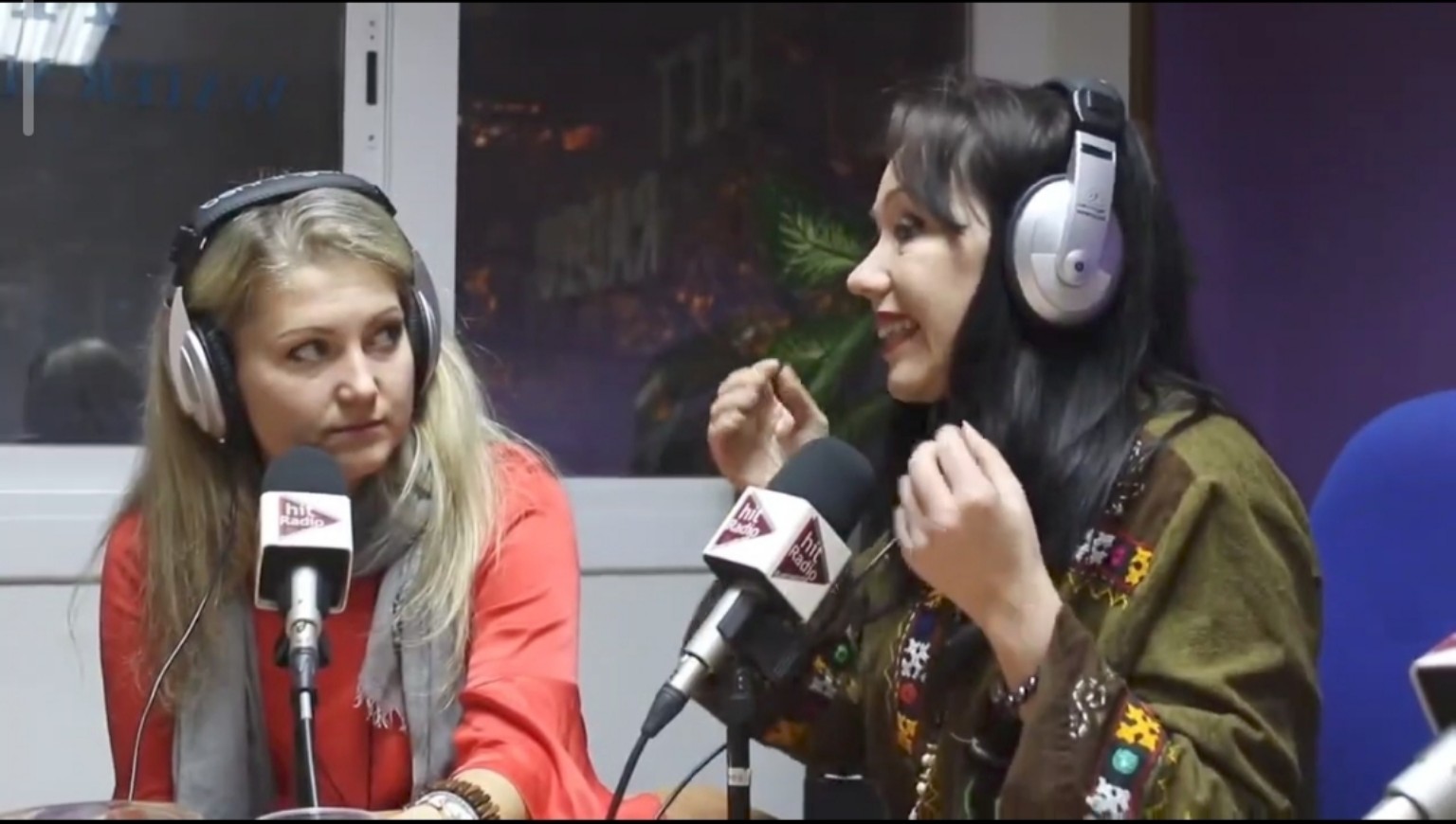 Intervju na radiju — Španija